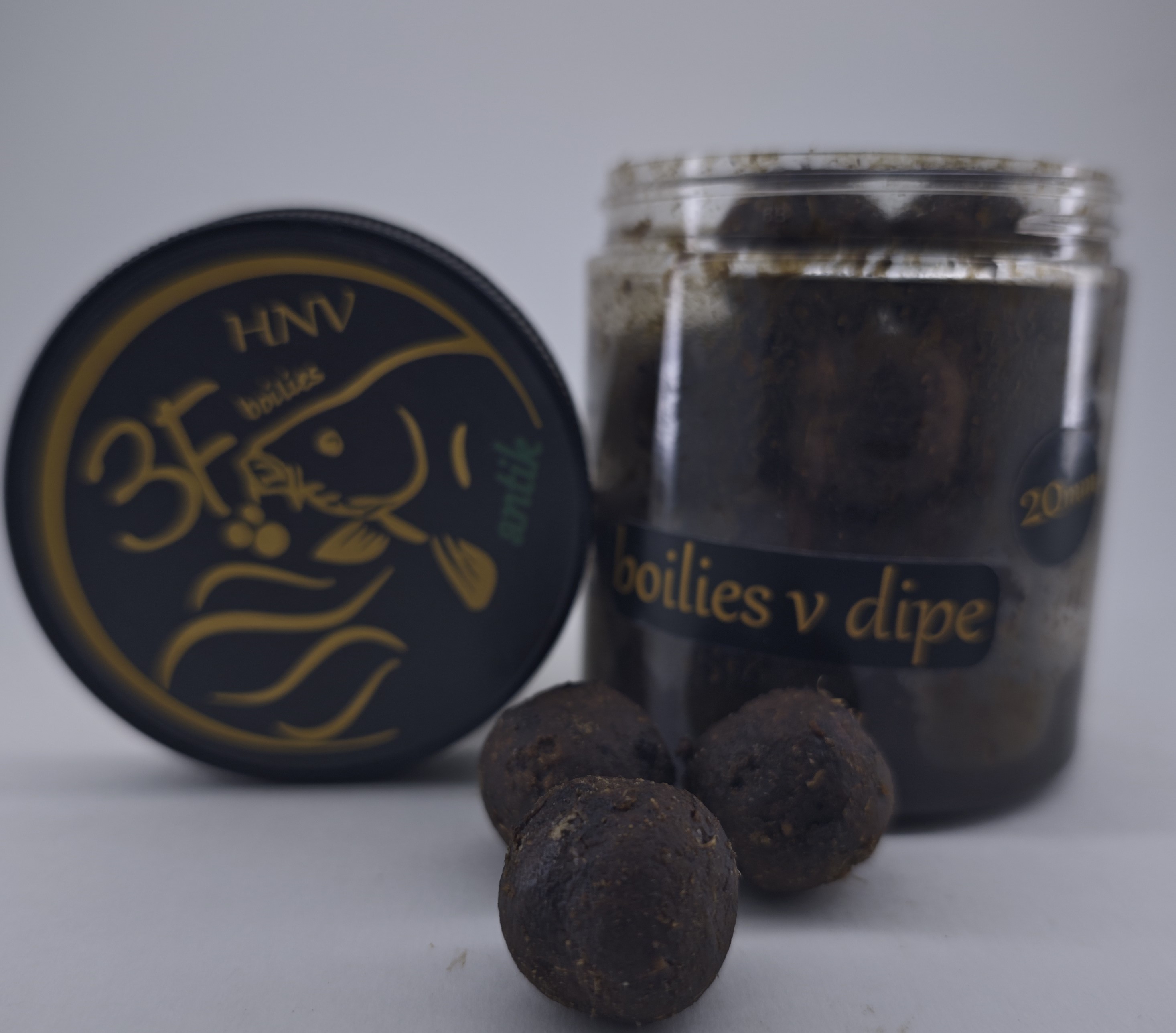 ANTIK v dipe
